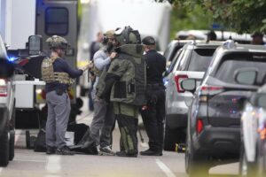 FBI says 8 injured in Colorado...