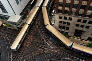 ‘Doomsday’ scenario possible as Illinois transit...
