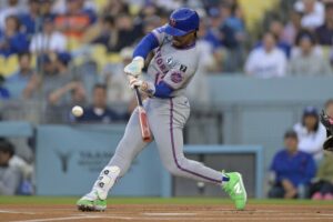Alvarez delivers 10th-inning RBI double and...