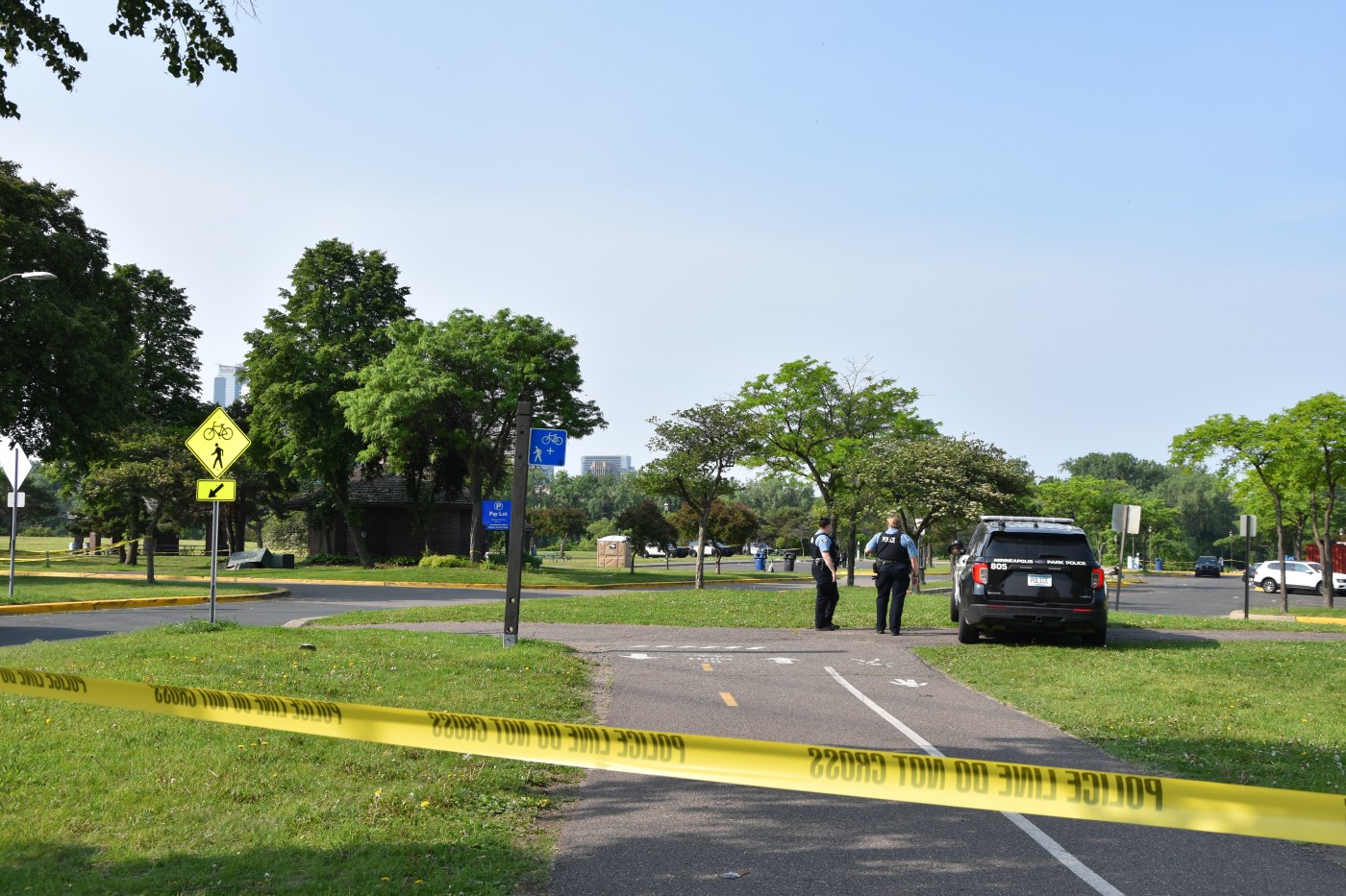 1 dead, 5 injured in shooting...